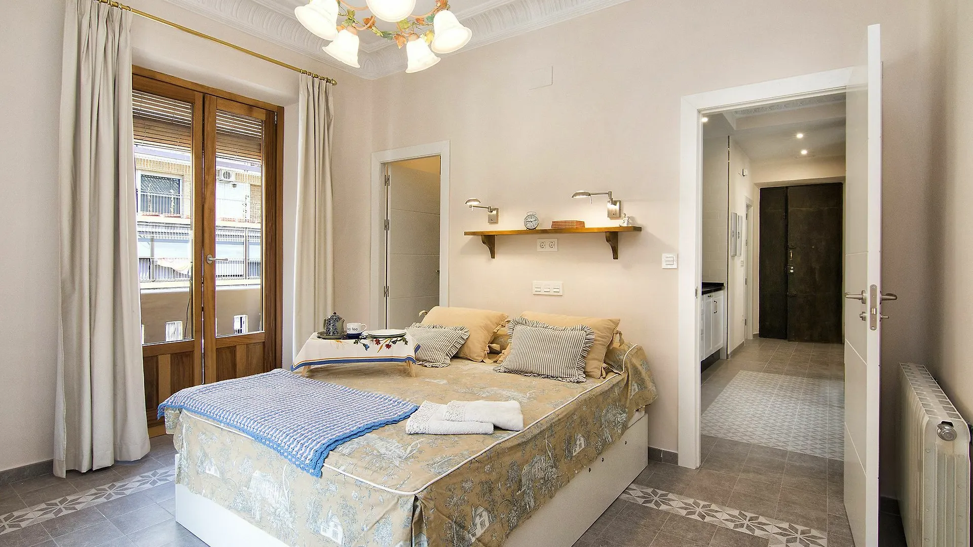 Bright & Elegant City Centre 3 Bedroom Apart Granada