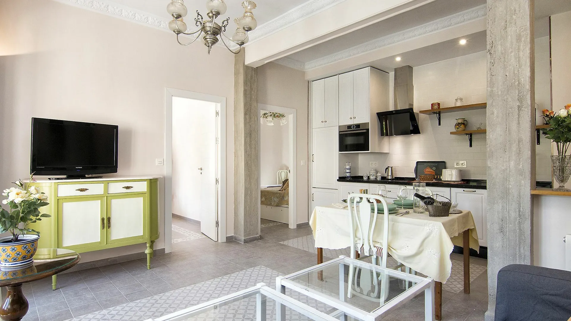 Bright & Elegant City Centre 3 Bedroom Apart Granada 0*,