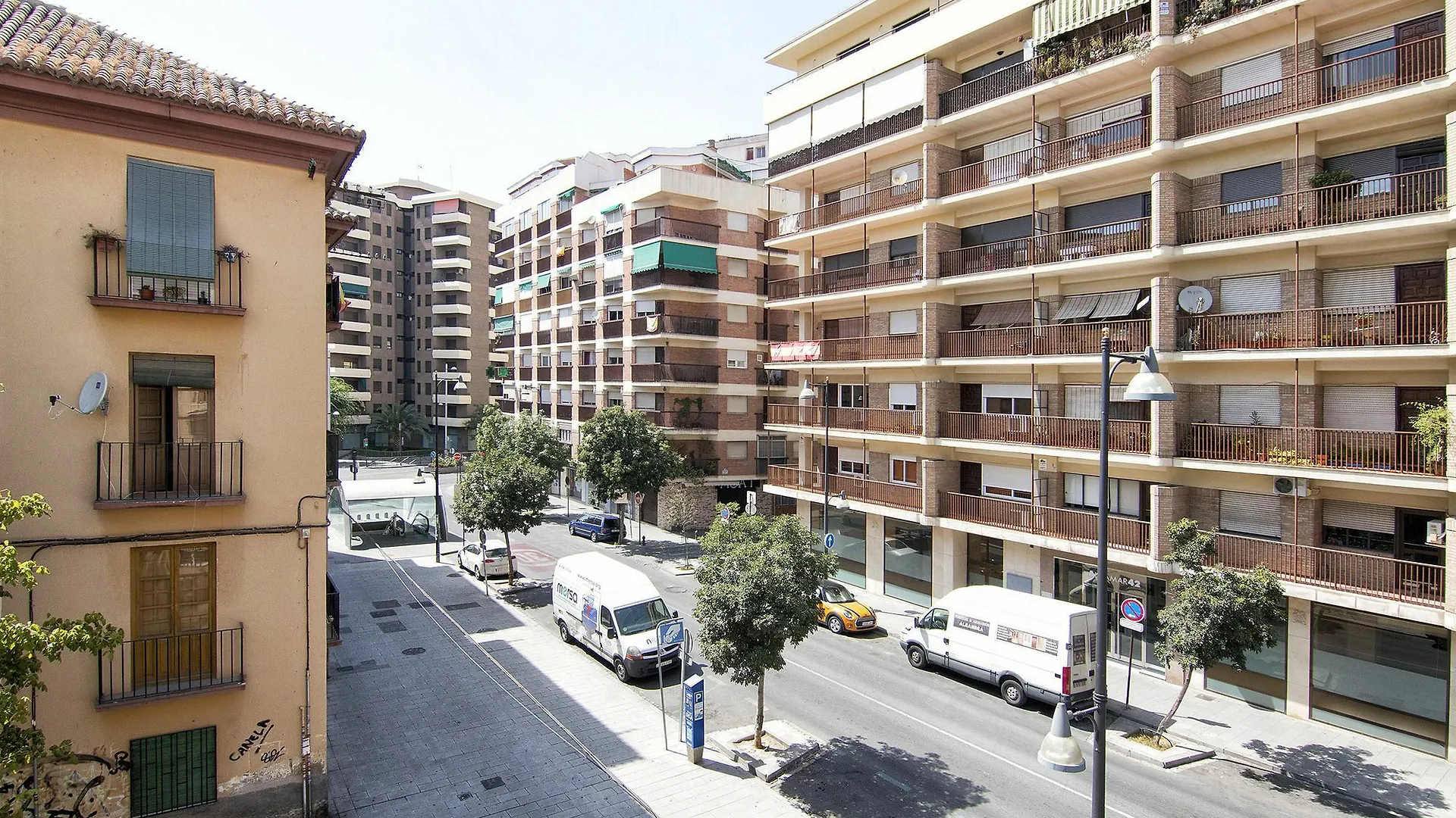 Bright & Elegant City Centre 3 Bedroom Apart Granada