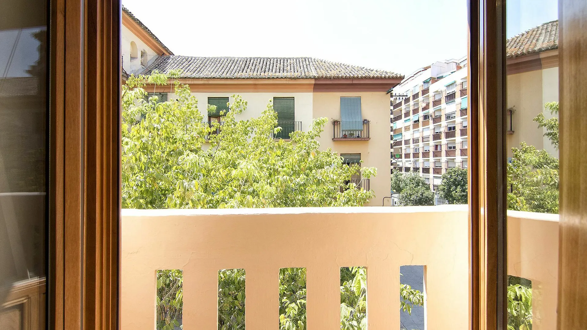 Bright & Elegant City Centre 3 Bedroom Apart Granada 0*,  Spain